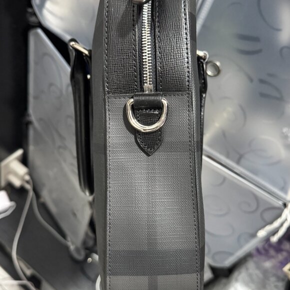 Burberry men's Briefcase - Picture 2 of 4